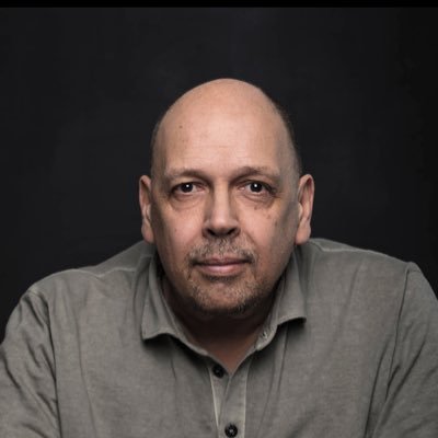 Scriptwriter (Het Gouden Uur, Sleepers) thriller writer, film director, and...homicide detective in Amsterdam NL since 1986. https://t.co/A0hLPQopkE