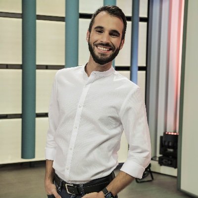 Físico, geofísico y meteorólogo. Cuento el tiempo por las tardes en @aragontv. Presenté y dirigí @EstaEsMiTierra_. Antes @eltiempo_atv @cextremadura @AEMET_Es…