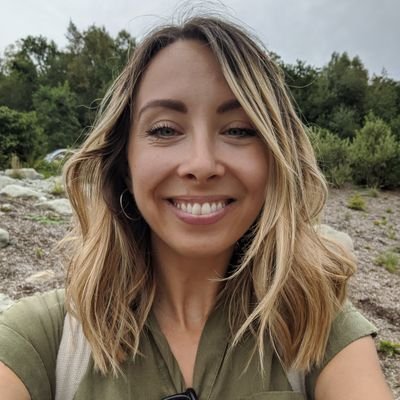 Place lead for Active Notts 🚴 physical activity enthusiast 🏃🏼♀️ foodie 🍓🥑 equalitist 🧑🦼👭👵🏿🧕🤱 dancer 🩰 nature lover 🏞️ bookworm 📖 artist 🎨