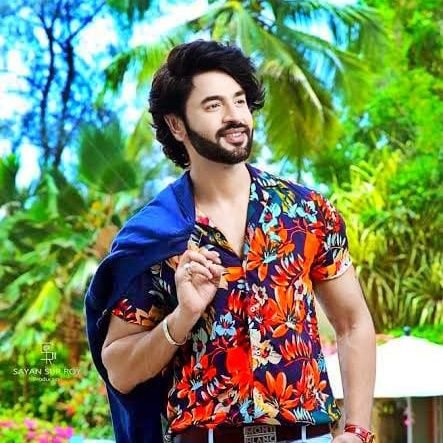 Vyas71300329's profile picture. 