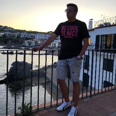 adrialonsokrm's profile picture. 