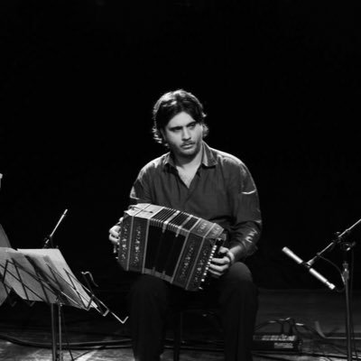 Musico ,Bandoneonista . Director general de La Academia Tango Club.  Bandoneonista de la Rodolfo Mederos Orquesta Típica