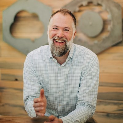 Marketing curator, author, speaker and chamber of commerce ruckus-maker.