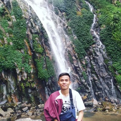 🚬 || 📍Pekanbaru - Toba Samosir ||
🎓Informatics'17