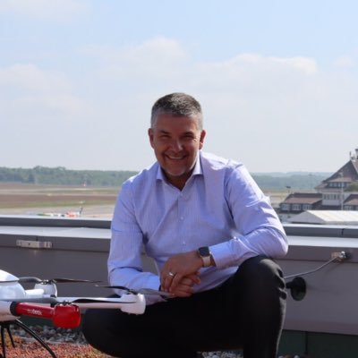 michaelgieselm's profile picture. Lean Agile Leader • Professional SCRUM Master • SAFe® 5 certified • Passionate about UrbanAirMobility & drones • International & multicultural experience.