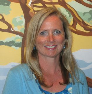 MegLizRich's profile picture. Lifelong learner and museum-lover, leading the transformation of @VirtualMusCan. Fearless bike and skate commuter. Often found reading and making stuff.