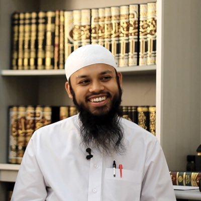 Islamic University of Madeenah // Founder of @yourmadrasah // CEO of @TheDotStudioNet // Head of Islamic Education @ Read Academy Primary and Secondary School