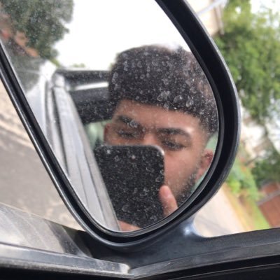 ThomxssM's profile picture. 21.