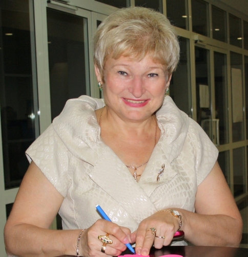 ten_o_ya's profile picture. Начальник Управления образования администрации г. Хабаровска