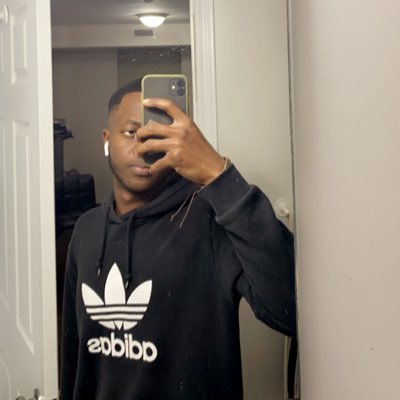 RalphsonAmiaka's profile picture. 