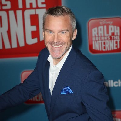 Roger Craig Smith Profile