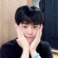 BLUE (@hyeon_bbin) 's Twitter Profile