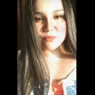 Quiero compartir contigo un pucho en el ala de un avión 😋