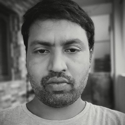 PoreddiS's profile picture. Keeping smile 😀