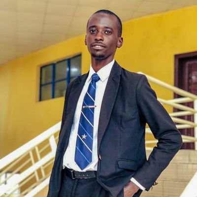 AitonjeM's profile picture. law student, Entreprenuer, writer.
