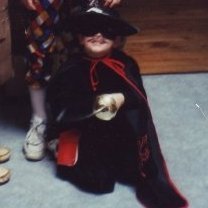 simontlz's profile picture. React & React Native developer