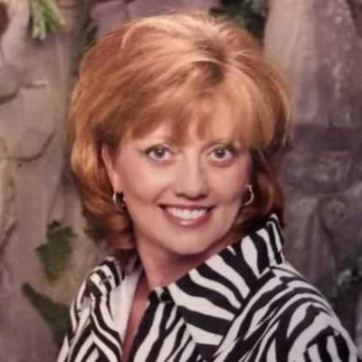 tsnookqu's profile picture. Positioning Cisco leadership across its portfolio. Also loving my family, scuba diving, singing, running, golfing. These are my own personal opinions.