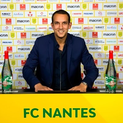 Directeur #marketing et #communication, #journaliste dans l'âme, spécialisé en management des #médias, #digital et analyse sportive. #TV #Sport #SocialMedia