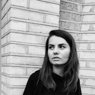 MagdalenaWalc16's profile picture. Born in Poland, traveled the word, settled in London. Challenge loving, problem solving super star.