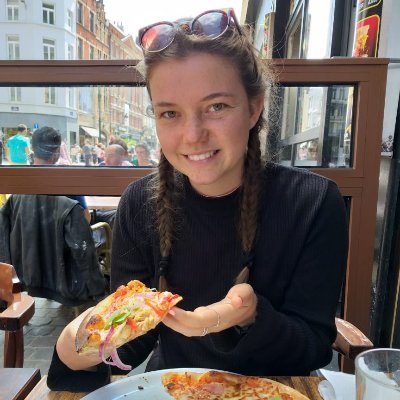 Exercise Science Honours graduate at the University of Cape Town 🎓/ Passion for all things sport and animals 🏎️🏉🎾🚴♂️🐕🦺🐩🦮