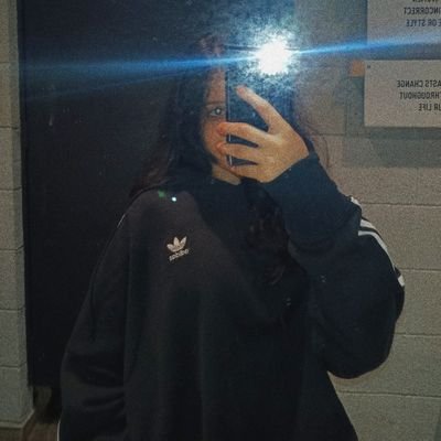 janviiim's profile picture. deactivating mental health to focus on twitter 🙋🏻
janviii.m- Instagram