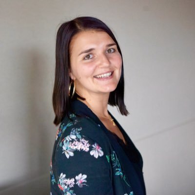 elina_lam's profile picture. 