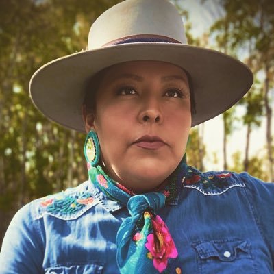 Journalist, Rodeo Competitor, Indigenous Artisan, Basically a lady of trades and hobbies!