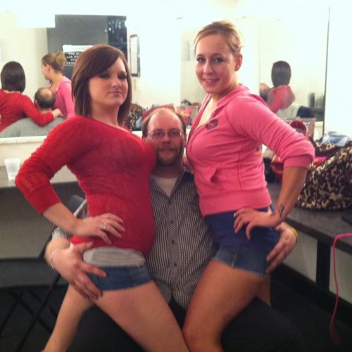 maddoggmatt's profile picture. night life is the way i live i dj a strip club so all i do is party all day and night!!!!