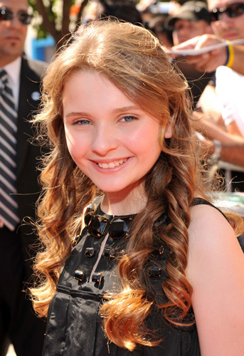 I am The Real Abigail Kathleen Breslin, An American Teen Actress.You can call me Abby! Please Care to Follow Me!