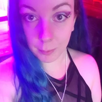 Hey! I'm Donna Yeoman | Chairwoman of SunnyCon Anime Expo | Anime, Gaming & Wrestling Fan | Rock Music Fan | Gothic Fashion Lover | A Bit Shit At Life |