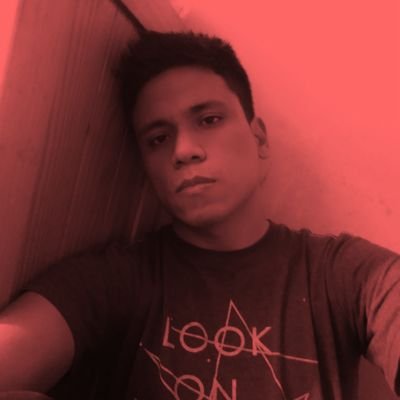 Llenando mi vacío existencial con el cine y la música. | #TeamCap ⍟ | Simp de Clint Eastwood.