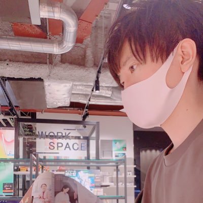 ryota_exe's profile picture. xRエンジニア⬅︎内装デザイン会社設立⬅︎青学理工 / Unity(C#) / Flutter(Dart) / IZONEあたりのK-POPが大好き / APEX Legends(PC)