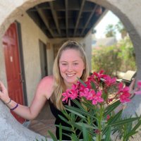 Loganne Weaver (@loganne_weaver) 's Twitter Profile