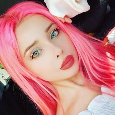 1seravarol's profile picture. 