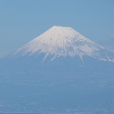 こんばんは、徳川家康です。静岡市を中心とした静岡の話題をお届けします。中の人はゆるいエスパルスファン。プロフィール画像は駿河湾フェリーから撮った富士山。海から眺める富士山は最高!もちろん非公式です。個人的な意見もたまに呟きます。リプはしたりしなかったりです。