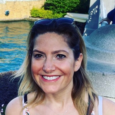 thewellbeingex's profile picture. Mission: Support 5000 healthcare staff through the pandemic. I help health professionals feel valued, confident & proud | Life coach | Nurse | Yoga | Hypnobirth