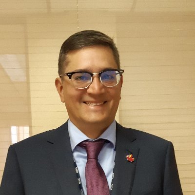 Trade Commissioner @TCS_SDC for #Canada in #SouthAfrica supporting #CleanTech and #EduCanada Views are my own