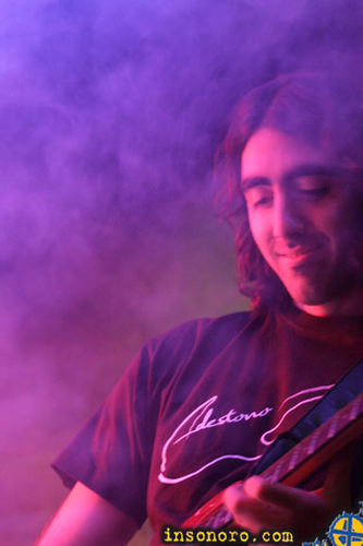 elum666's profile picture. Informático y guitarrista del grupo de rock estatal Adestono.