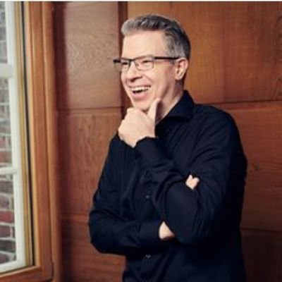 KenetStephen's profile picture. singing