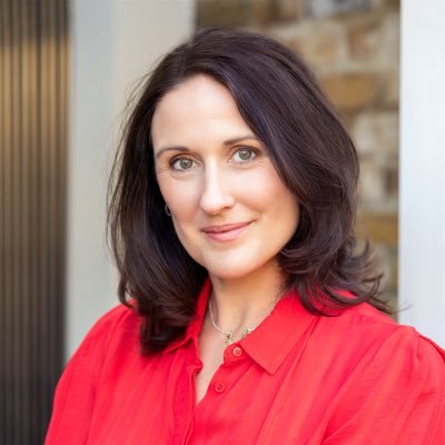 Writer, ex journalist, alumna @FaberAcademy @cbcreative
Agent : @elladkahn @DKWLitAgency

#WritingCommunity