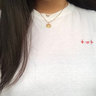 » ǝɥɔuɐɯ un ǝɯɯoɔ ǝʇǝ̮ᙠ « 🧚🏻♀️ || •28/12/19 💌 || @guillaumetkim YT Moderator 🧸 || +=+ || 22’🤍|| #ES
