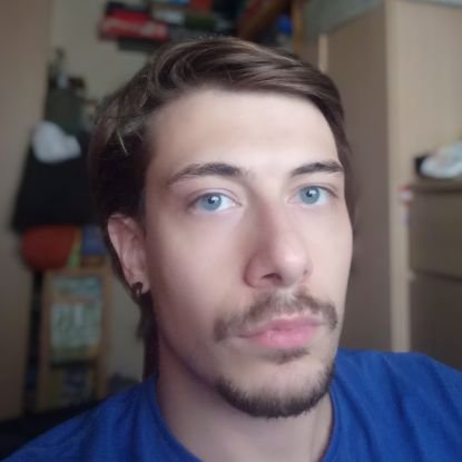 scr8_'s profile picture. Químico titulado por fín