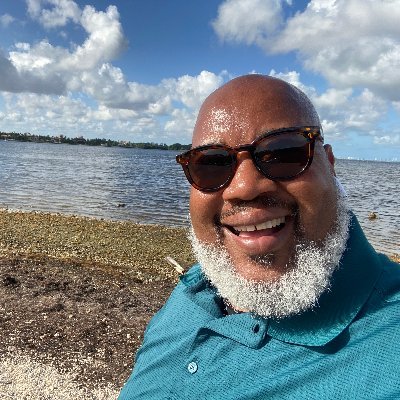 Social Innovator, Cultural Creative, Transformative Leader. Dr. Marcus is leads the Social Innovation Group, NFP and Collaboraction Theatre for Social Change.