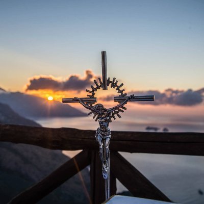 Soy un Hijo de Dios, y lo único que deseo es ganarme el cielo para estar con mi Papá, que me creó por Amor.