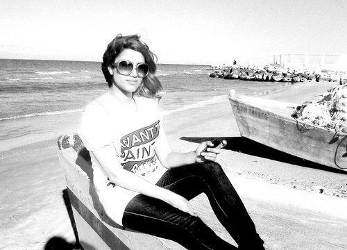 eva_eya's profile picture. 