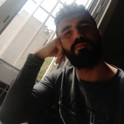 halilsiz_ibo's profile picture. Dünyada yapılacak onca hata varken aynı hatayı tekrarlayıp duran bir âdemoğlu...