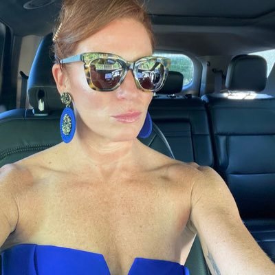 freckles06605's profile picture. Domestic Wonder Woman ~ Married with step kids. Lover of coffee, fitness and Mexican food. Obsessed with my dogs Ranger & Birdie 👨‍👩‍👧‍👦❤️🐶☕️🌮