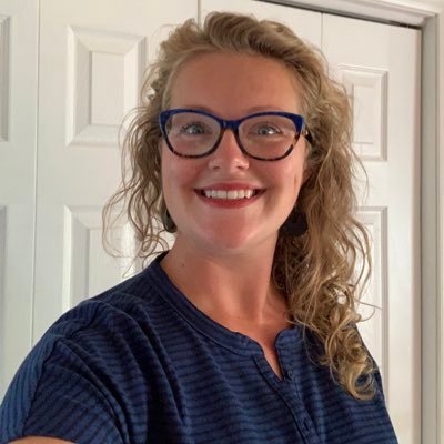 mrsrwarden's profile picture. 