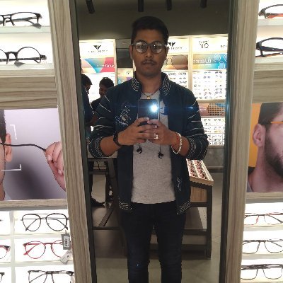 mr_rajan09's profile picture. Life’s lessons come from the people around us 🤝 and how we respond with kindness and grace 🙏 | Always learning