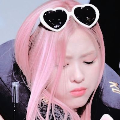 ⃝⃕#𝐑𝐎𝐋𝐄𝐏𝐋𝐀𝐘𝐄𝐑 ─ 𝟐𝐎𝐎𝟏 ⵓ 𝐒𝐇𝐈𝐍 𝐑𝐘𝐔𝐉𝐈𝐍 𓄯 beautiful girl who has a sweet smile like a cat.